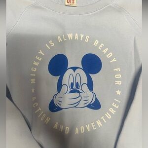 Light Blue Uniqlo Disney Mickey Mouse Crewneck Sweater. Women’s XS